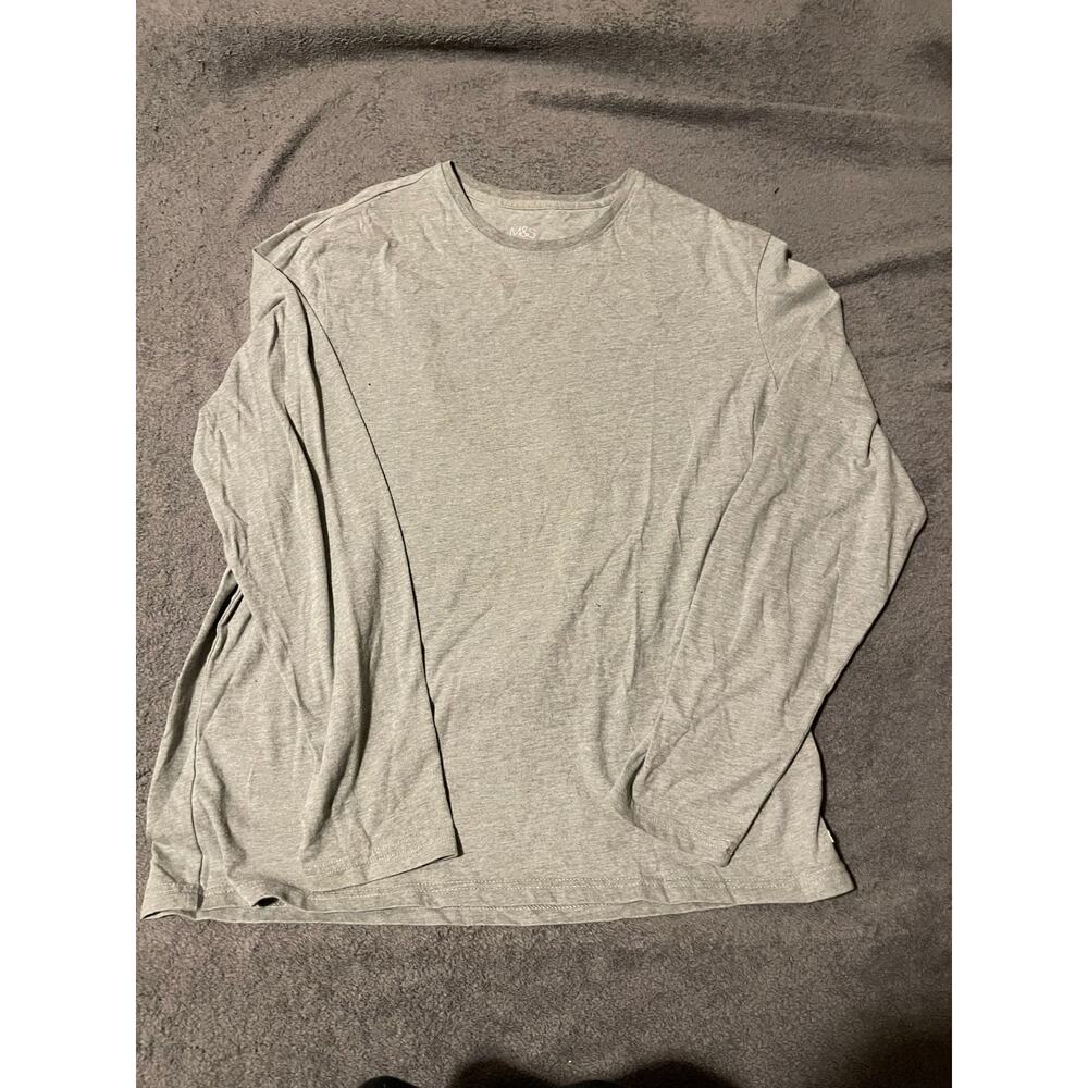 M&S Shirt Mens M Gray Long Sleeve Crew Neck Lightweight Cotton Top Casual Fit